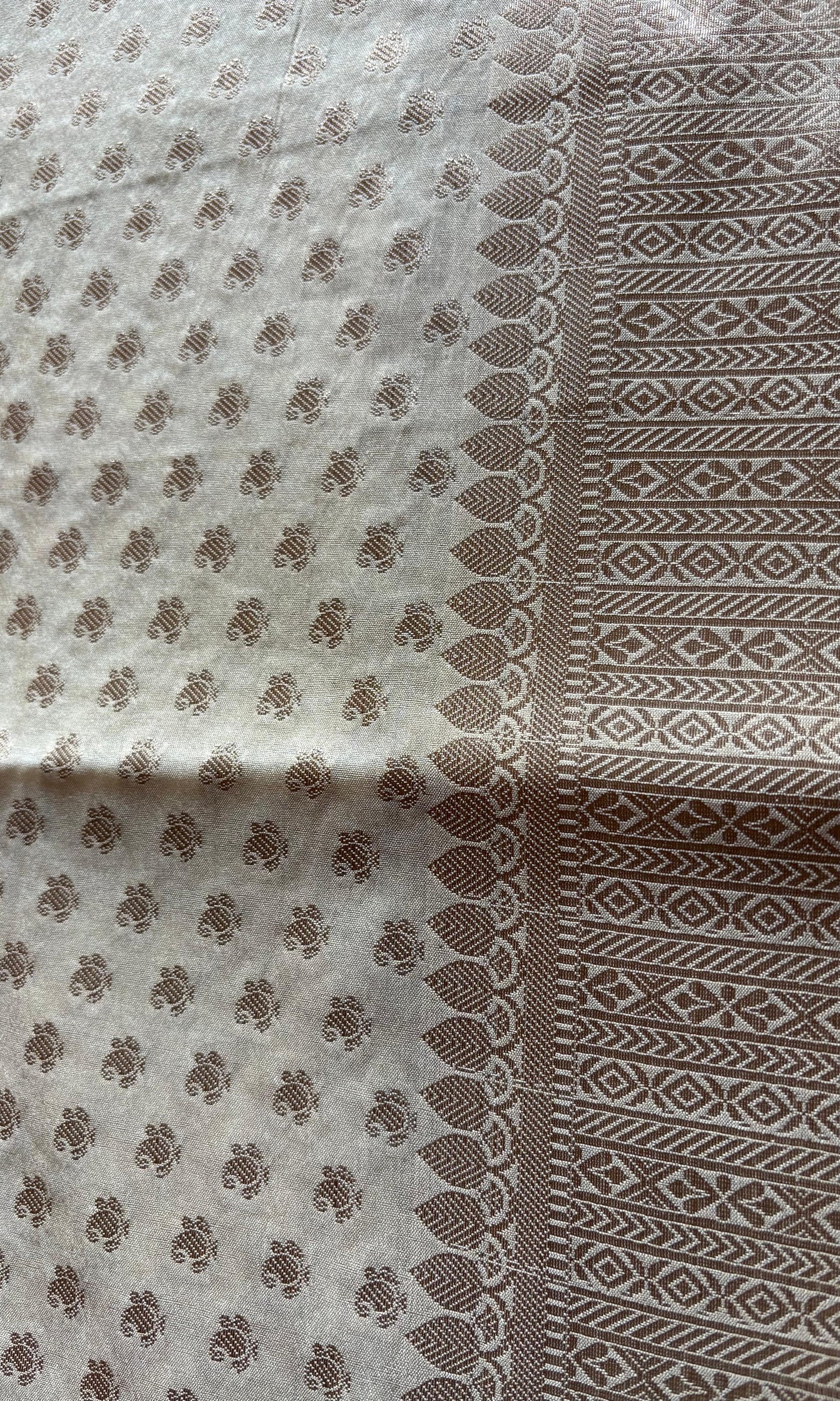 White Banarasi silk saree