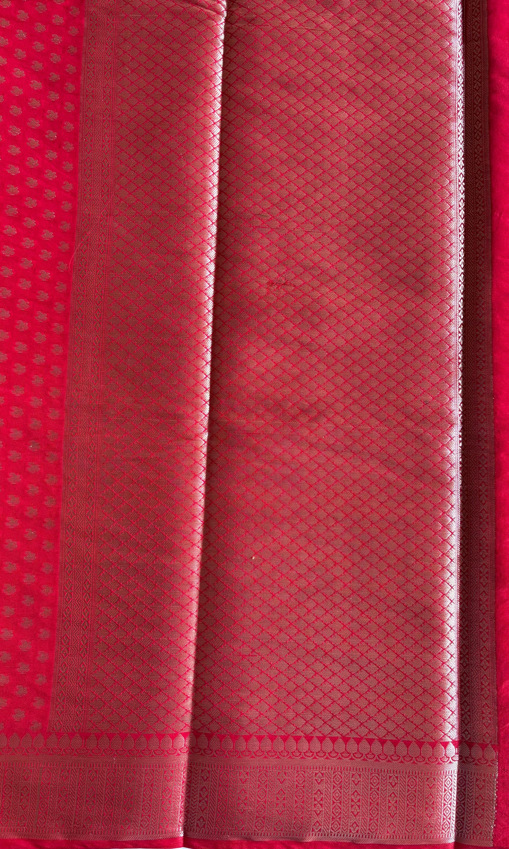Banarai Red silk saree