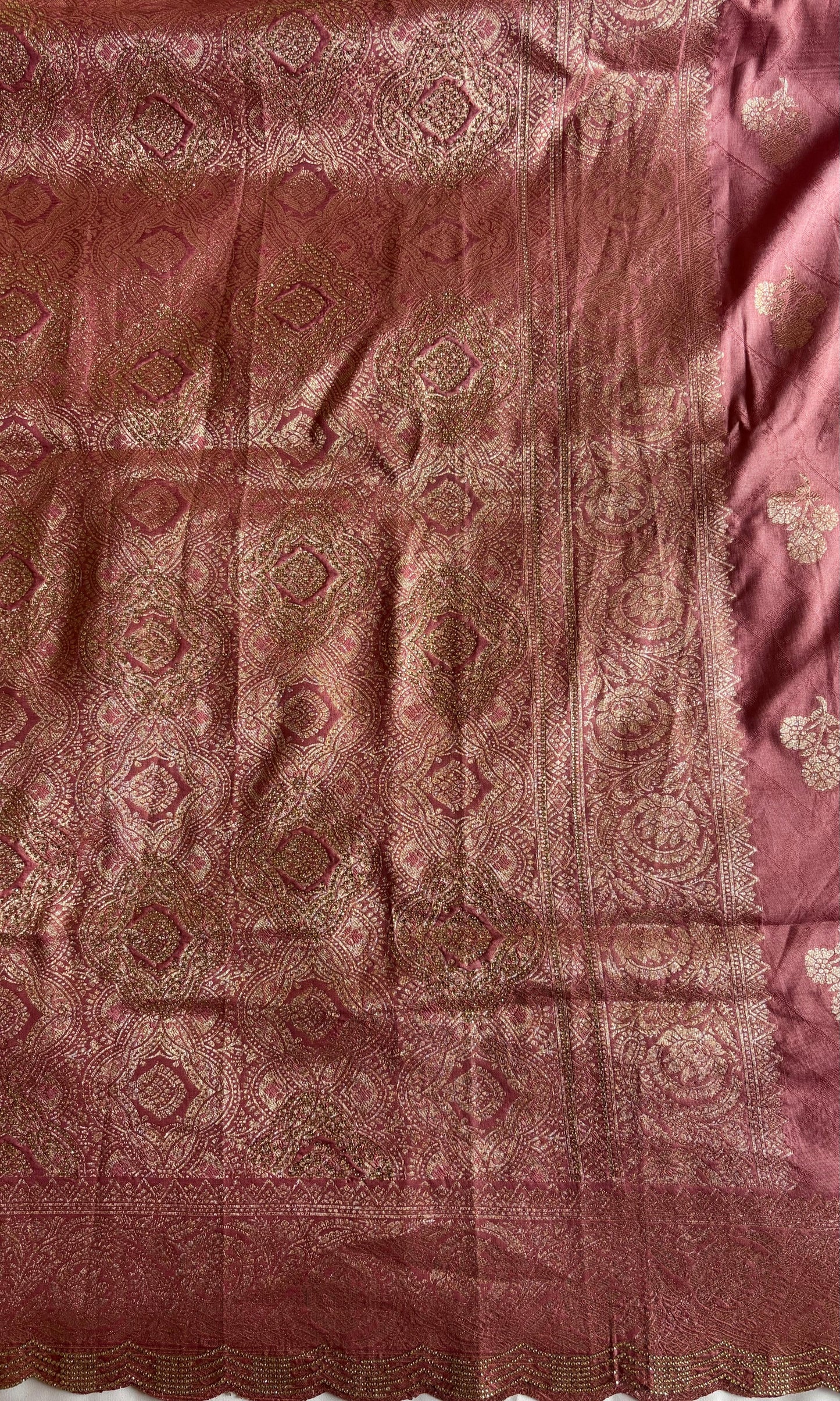 Premium pink silk saree 