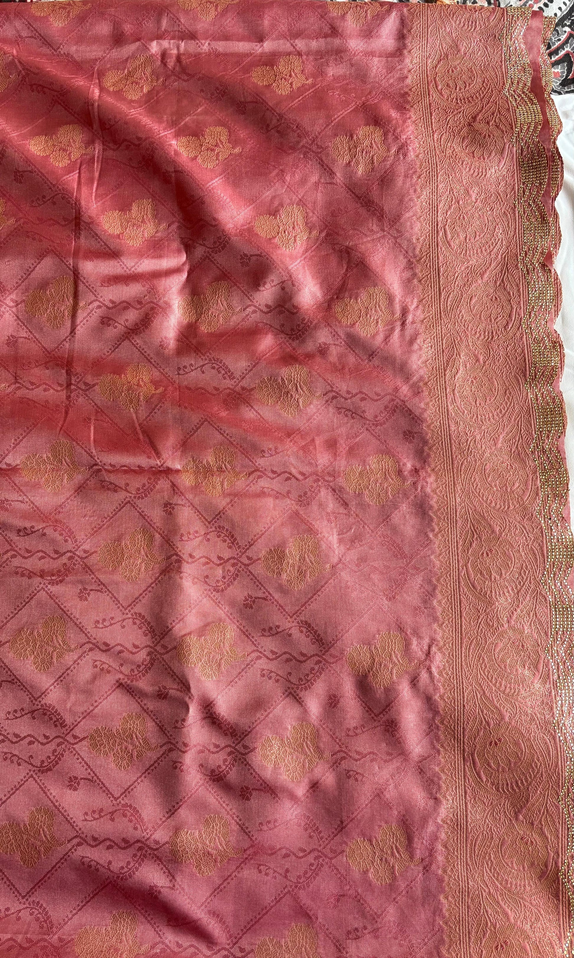 Premium pink silk saree 