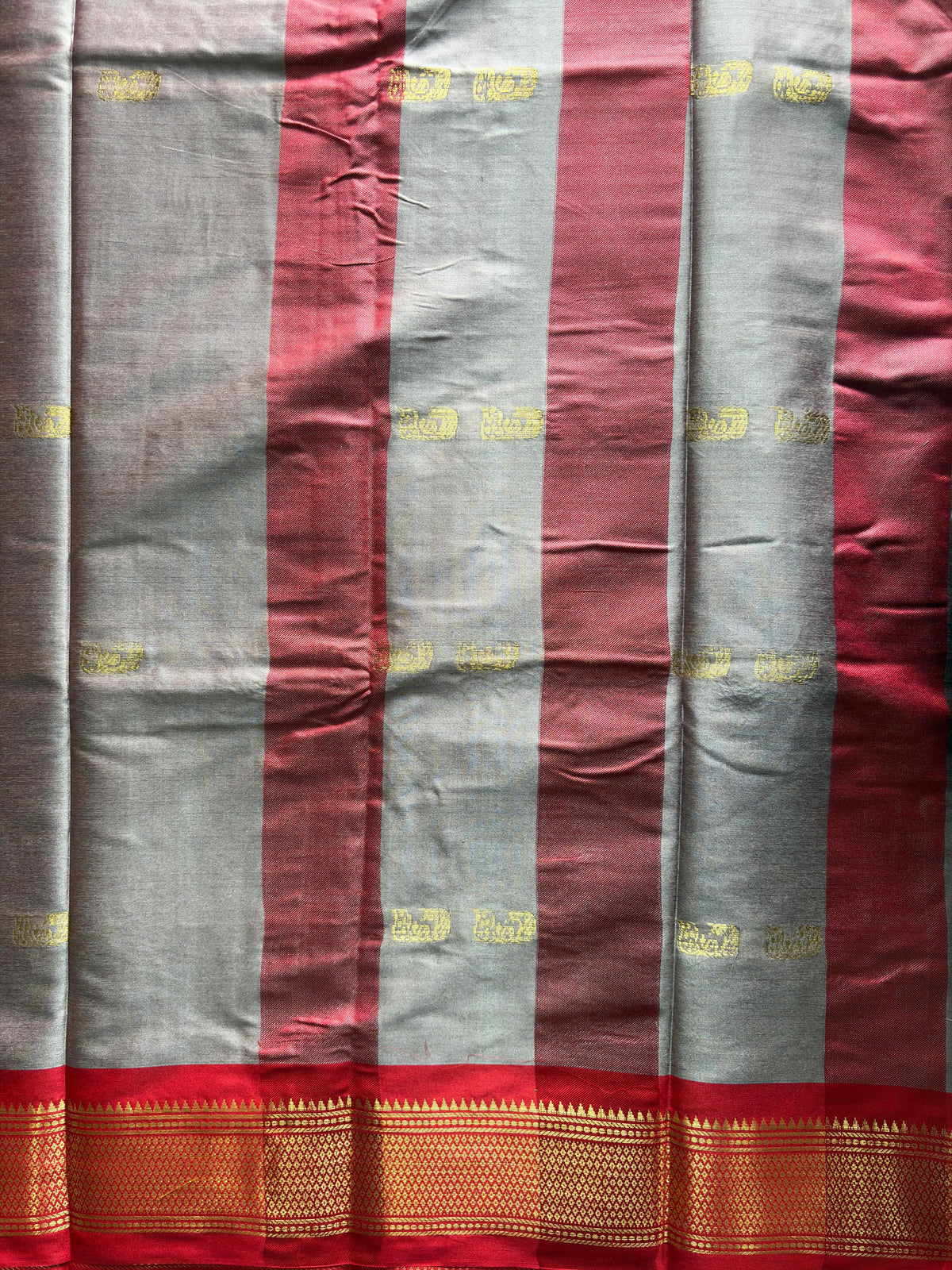 Grayish Red Paithani